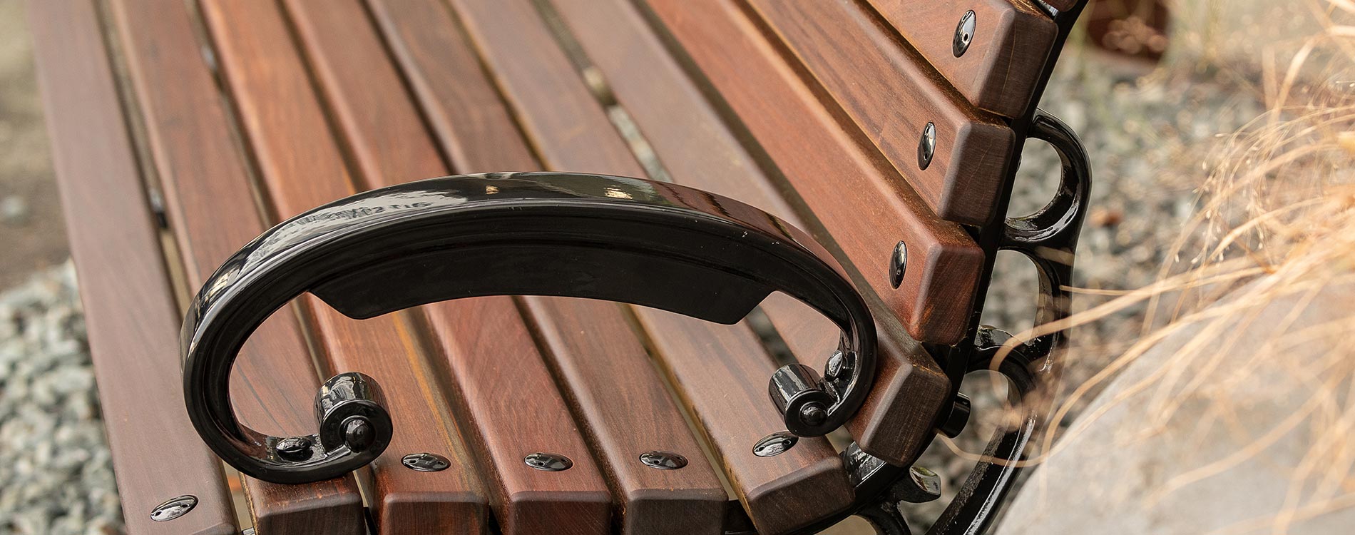 Frances Andrew Series 99 Victorian Bench